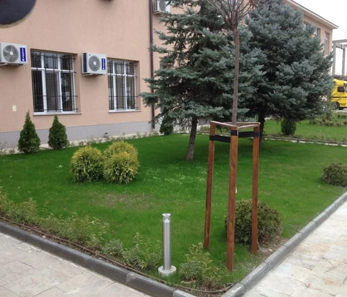 "Панхим" ООД - поливна система и озеленяване на административна част