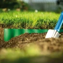 Thumbnail 2 of Ограничителна лента за трева - зелена 15см.х9м.к