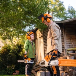 Снимка на Детска играчка - резачка с батерии